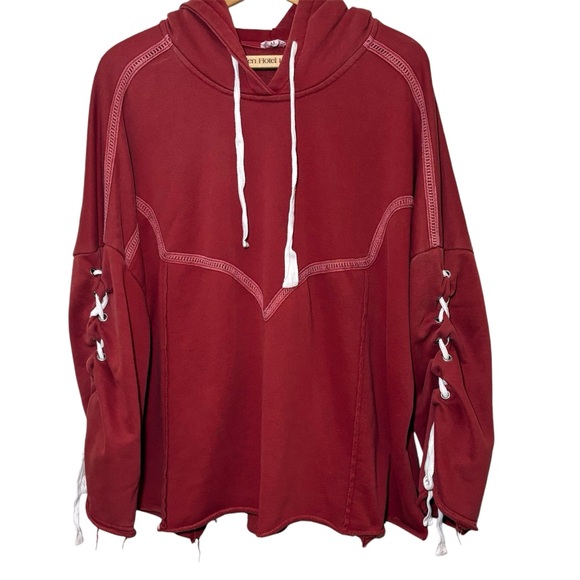 POL raw hem semi cropped hoodie with tie up sleeves in rustic red. Women’s M - Picture 1 of 7